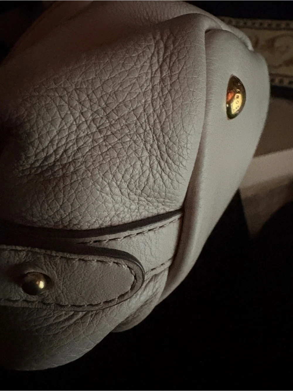 Marc by Marc Jacob’s Cream Leather crossbody  Handbag with Gold Plaque is 12 in